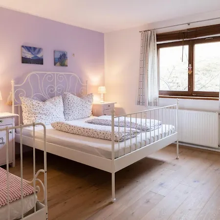 Apartment Buehlhaeusl *